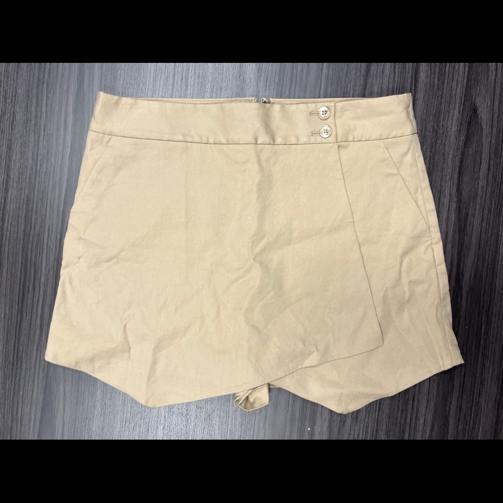 WOMENS TAN SKORT